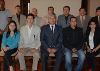 Integrantes del último directorio de la Federación Ecuatoriana de Boxeo que no fue reconocido por el Ministerio del Deporte en enero del 2020. Luego de tres años se llevará a efecto nuevas elecciones. FOTO / Mindeporte
