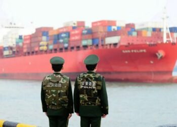 China dice que EE.UU. está gravando algunos productos al 245% ‘con total irracionalidad’