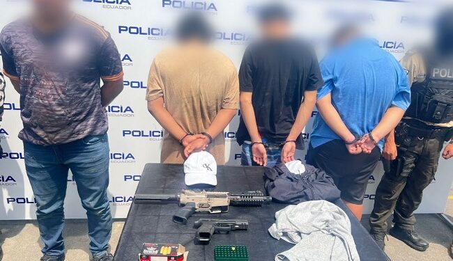 Policía aprehendió a un sujeto y aisló a tres menores de edad por el presunto delito de sicariato en Durán, Video