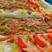 Festivales de la costa han preparado ensalada de cangrejo para atraer a turistas nacionales y extranjeros. Foto: Arcsa